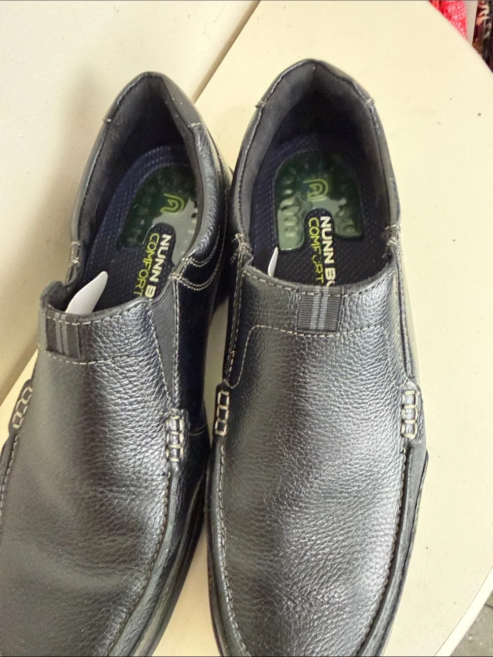 (2397) Nunn Bush Men's Black Slip-On Leather Dress Shoes, Size: 10M